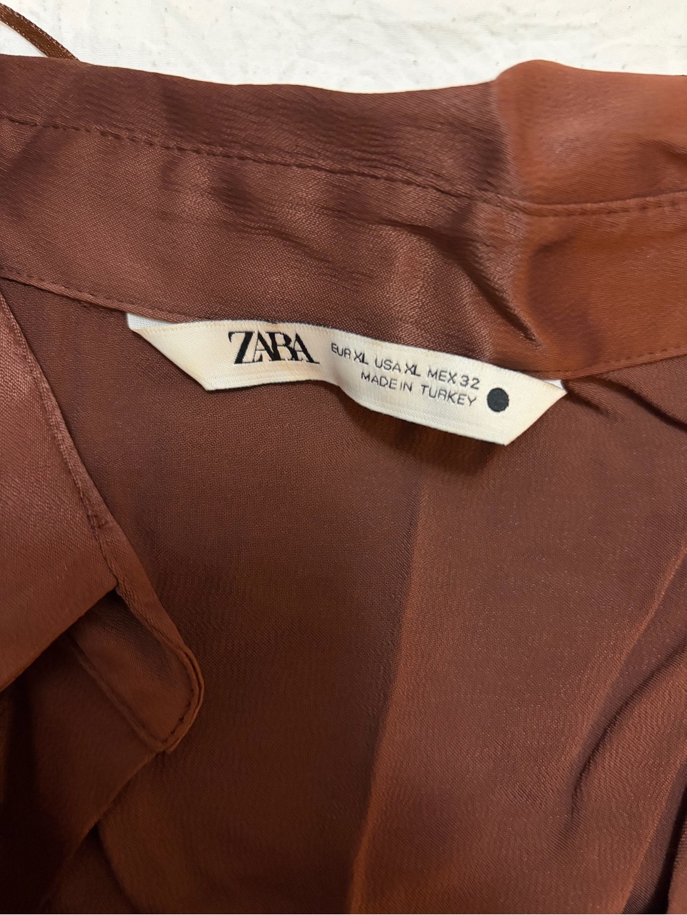 Zara Satin Ruched Button-Front Women's Top - Picture 3 of 4